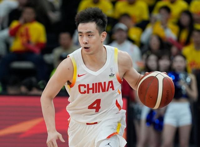 b体育-男篮关键战！赵睿赵继伟挑大梁，日本队弃用霍金森